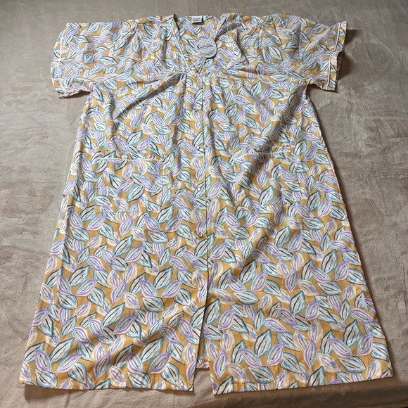 Sindrella NWT Leaf Print Snap Front House Dress Lounger 2XL Women’s Retro - Picture 1 of 11